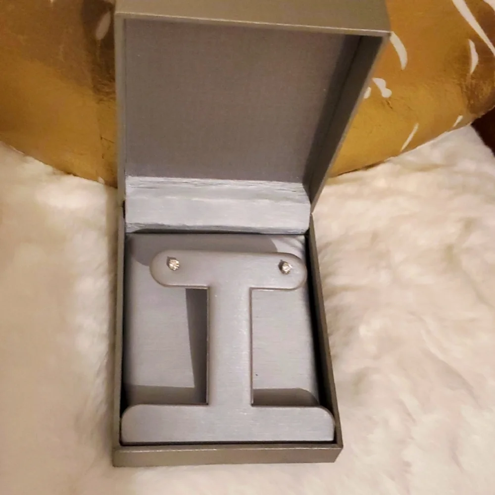 14k White Gold 1/3 CTTW. Elegant Silver Stud Earrings from Zales. - Picture 2 of 7